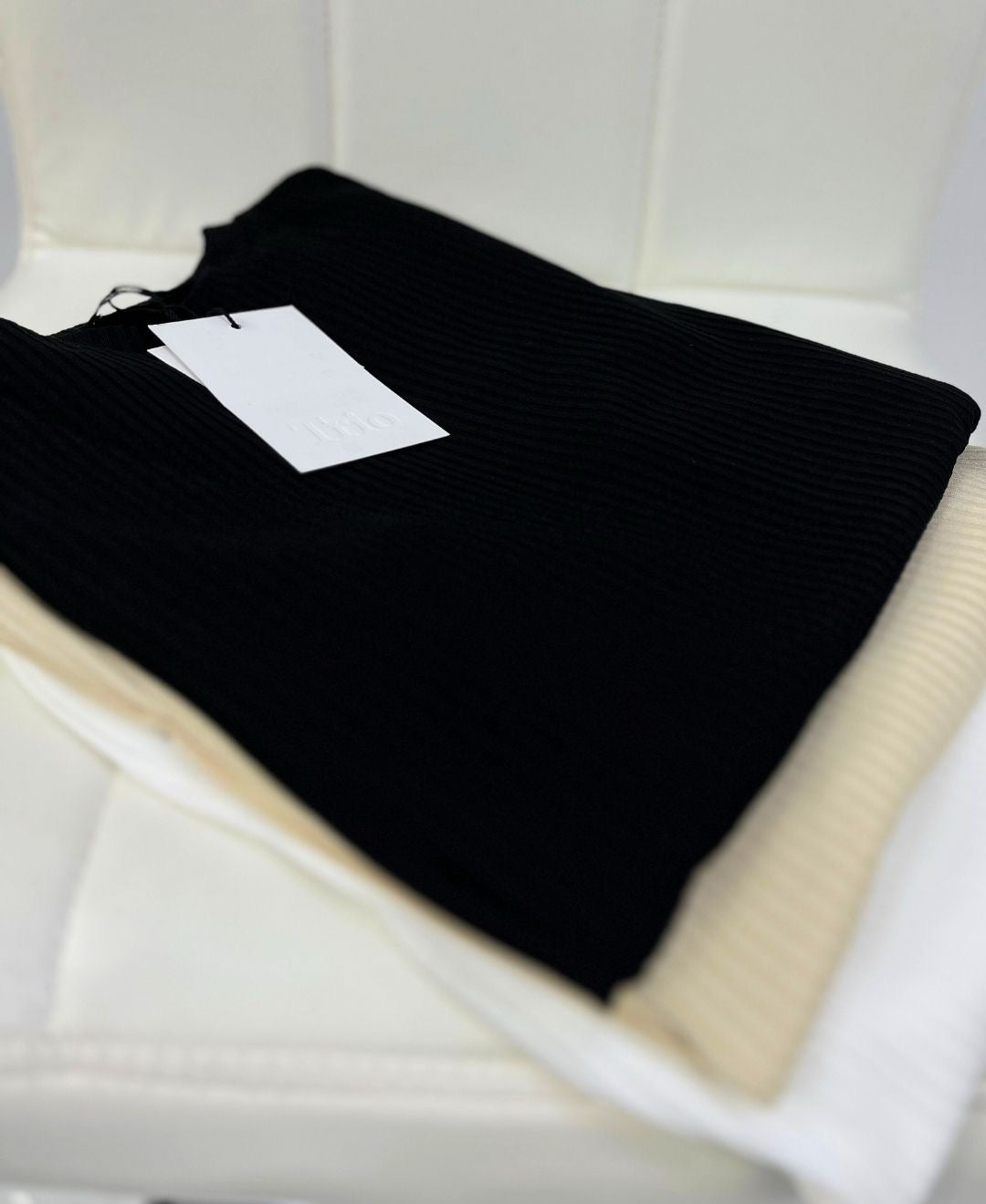Le Pack Trio Premium : Noir, Blanc & Beige | Pack 3 Pulls Nervurés Femme