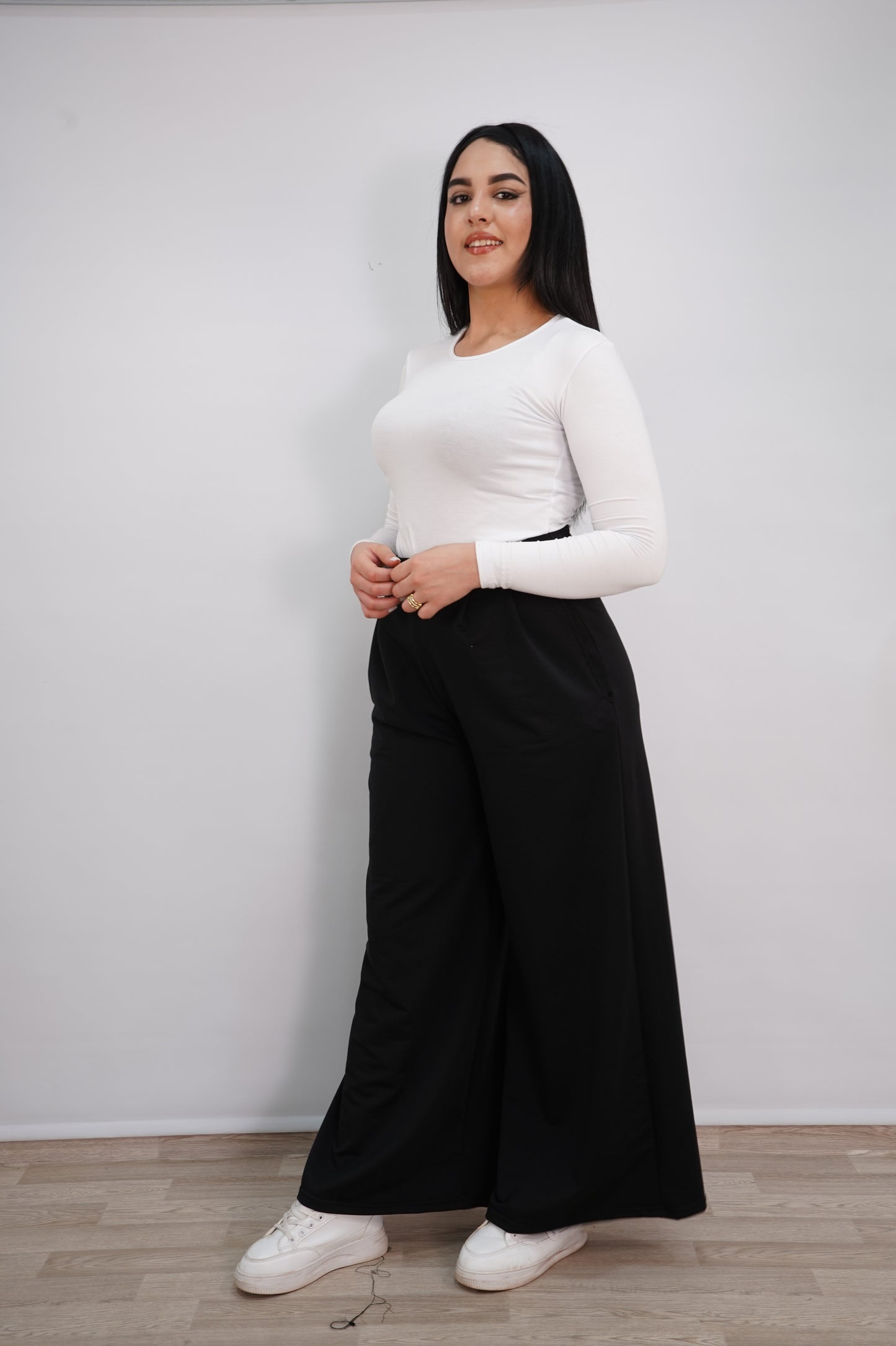 Pantalon Oversize Confort Premium – Coupe Large & Style Moderne
