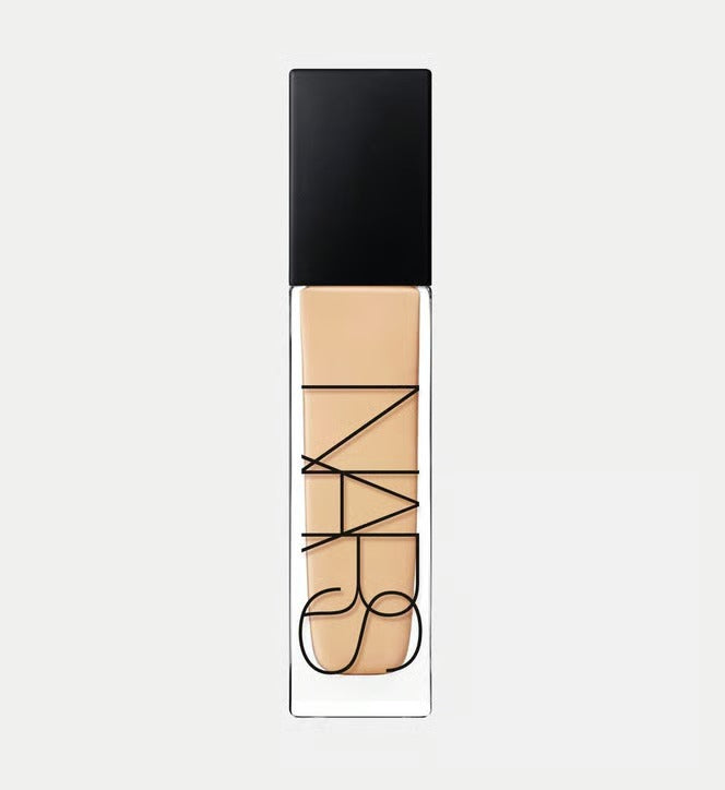 Nars Cosmetics Natural Radiant - Fond de teint longue tenue
