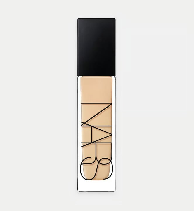 Nars Cosmetics Natural Radiant - Fond de teint longue tenue