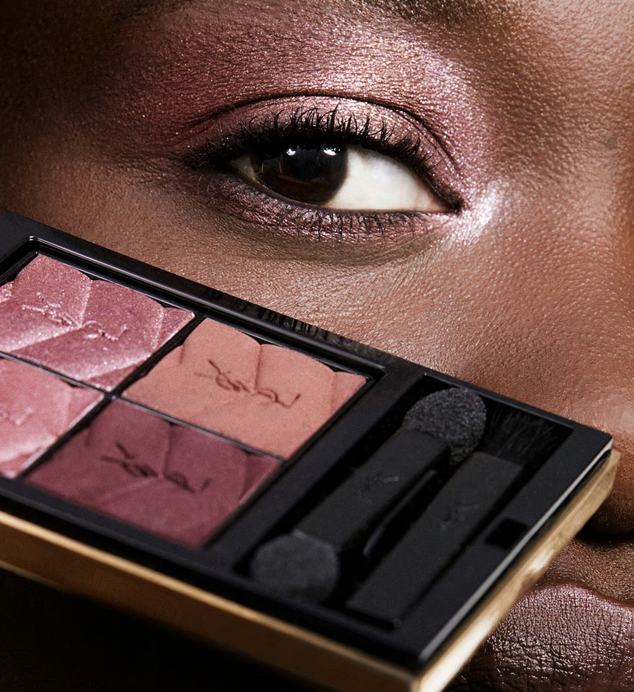 Yves Saint Laurent Couture Clutch - Couture Mini Clutch Palette de fards à paupières pigments intenses longue tenue