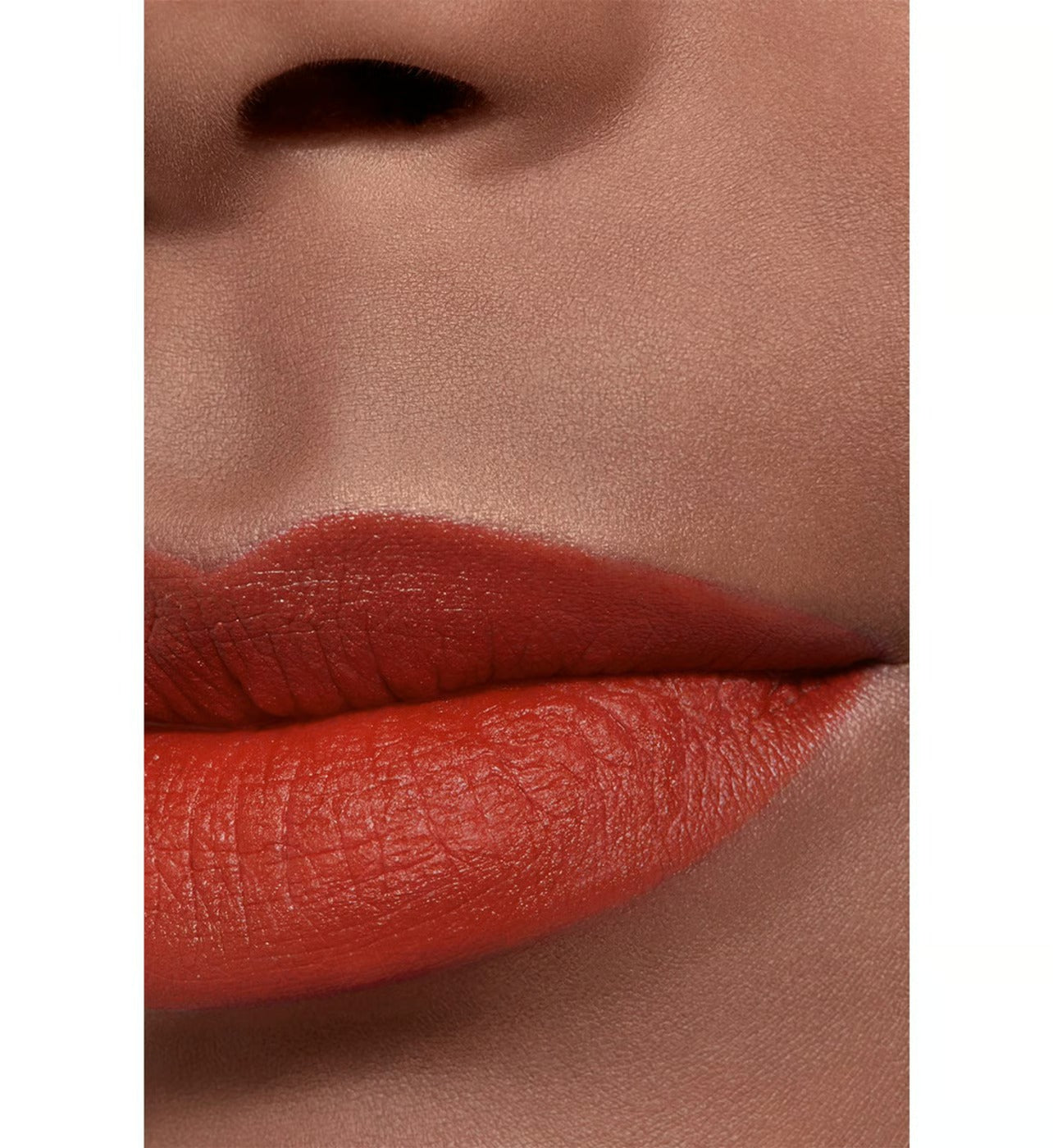 CHANEL ROUGE ALLURE  LE ROUGE VELOURS LUMINEUX