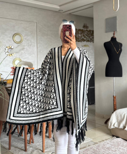 Cape Longue Hiver Motif Dior